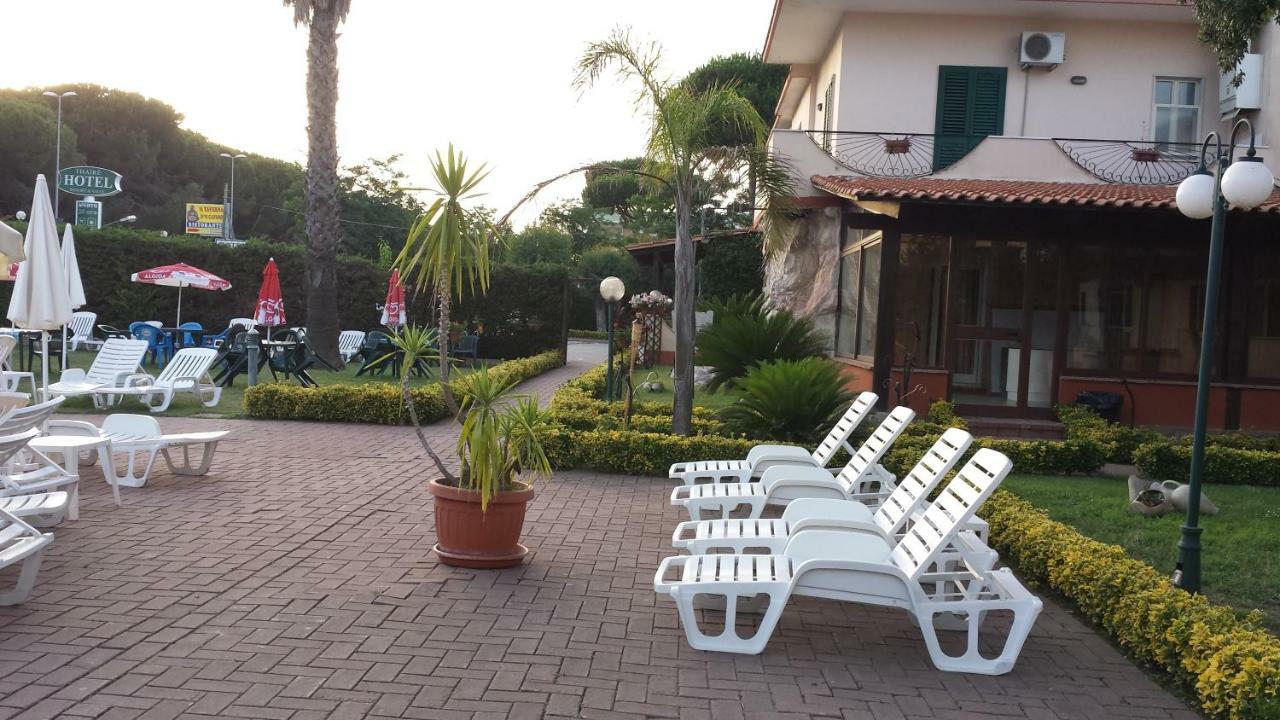 Thaire Resort Кастел Волтурно Екстериор снимка